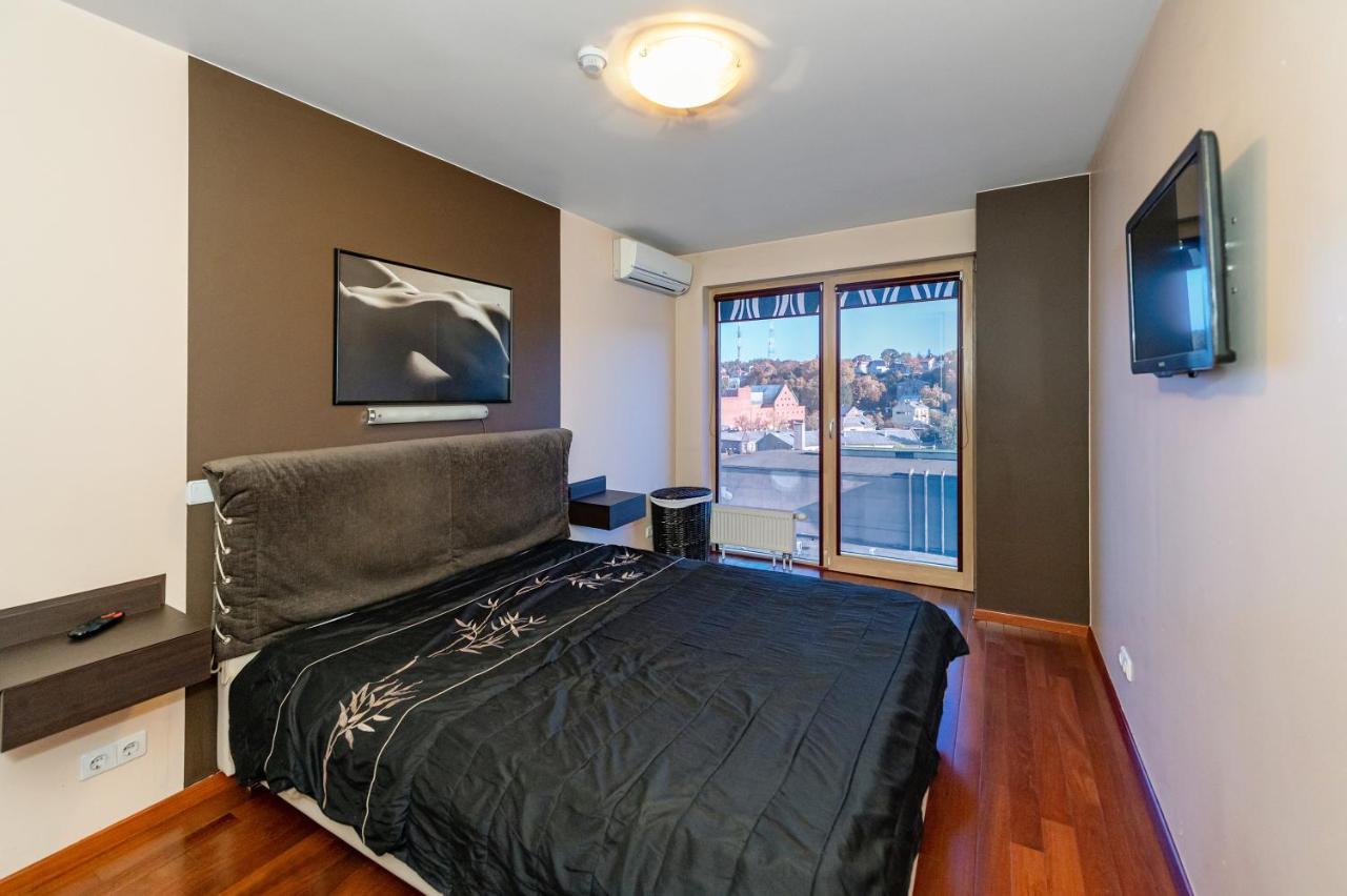 Panoramic City Centre Apartment By Polo Apartments 考纳斯 外观 照片